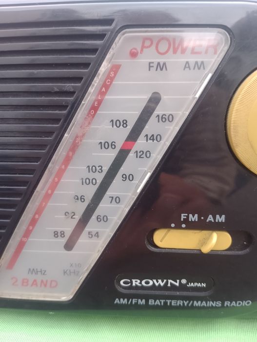 Radio portátil, bom estado