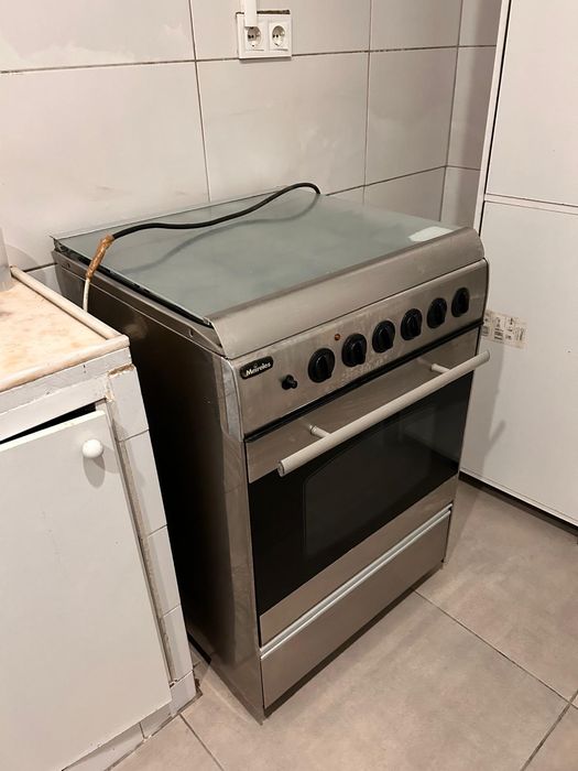Vendo Barato moveis e eletrodomésticos casa toda
