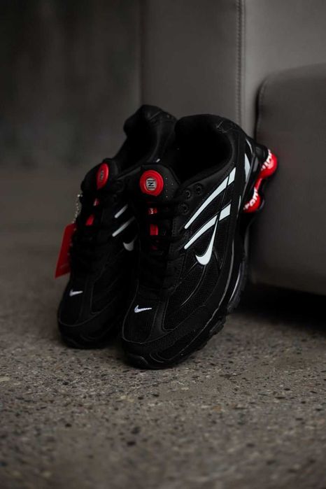 Чоловічі кросівки Supreme x Nike Shox Ride 2 SP 