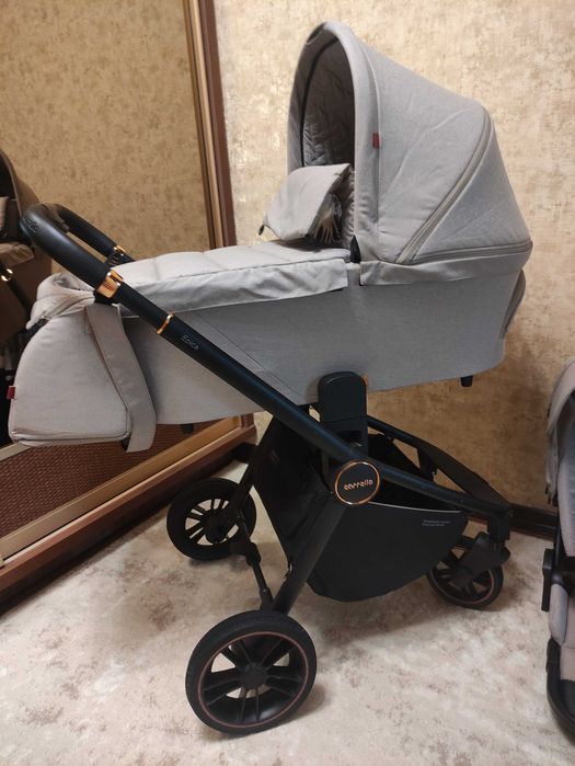 Коляска Carrello Epica 2в1