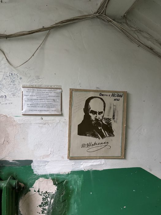 р Продаж 3-кімнатної квартири на Чайці