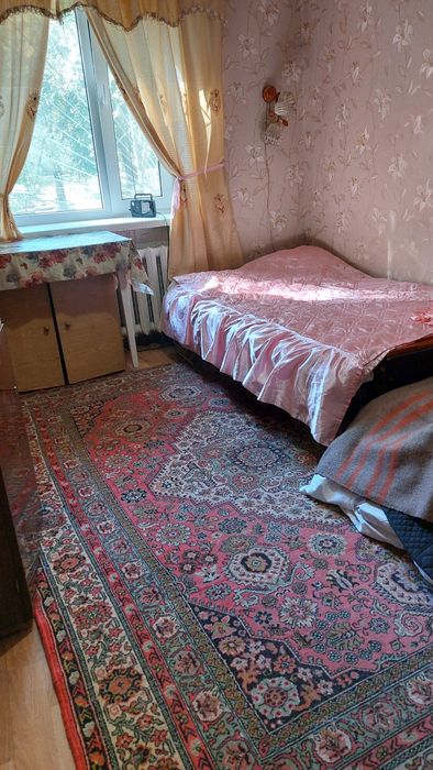 Продам гостинку Князя Остозького
