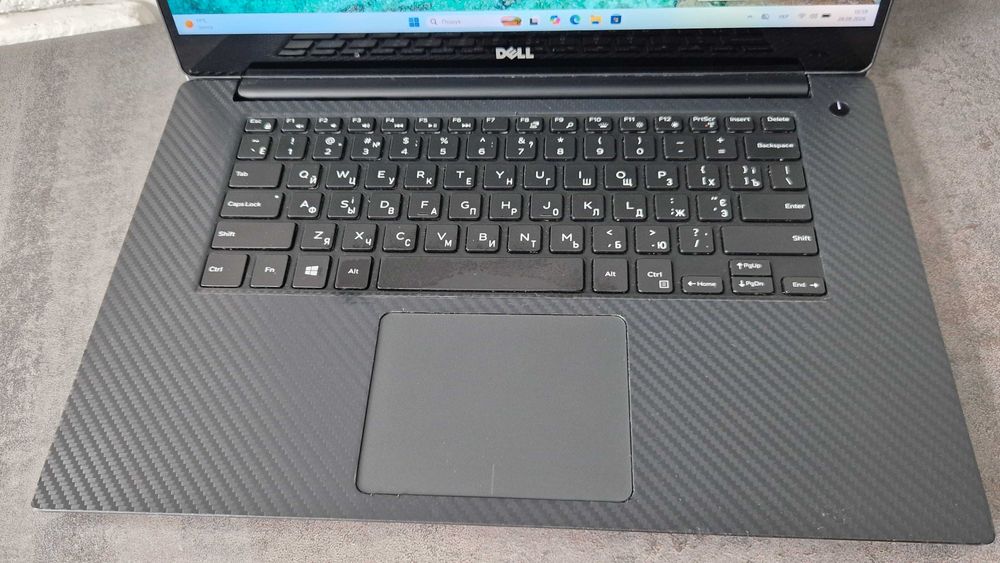 Ноутбук Dell XPS 9550/i7 6700HQ/12/256/GTX 960M/4k