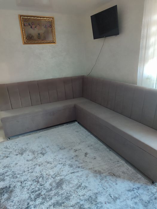 Стильний кухонний куточок.