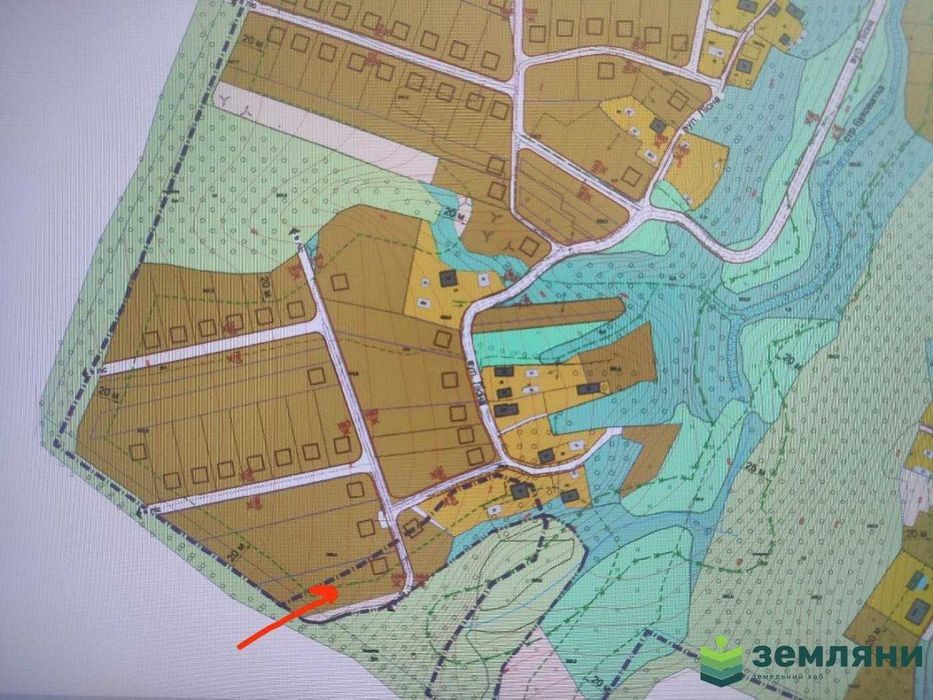 Продаж ділянки із виходом у ліс в с. Нова Гута (8)