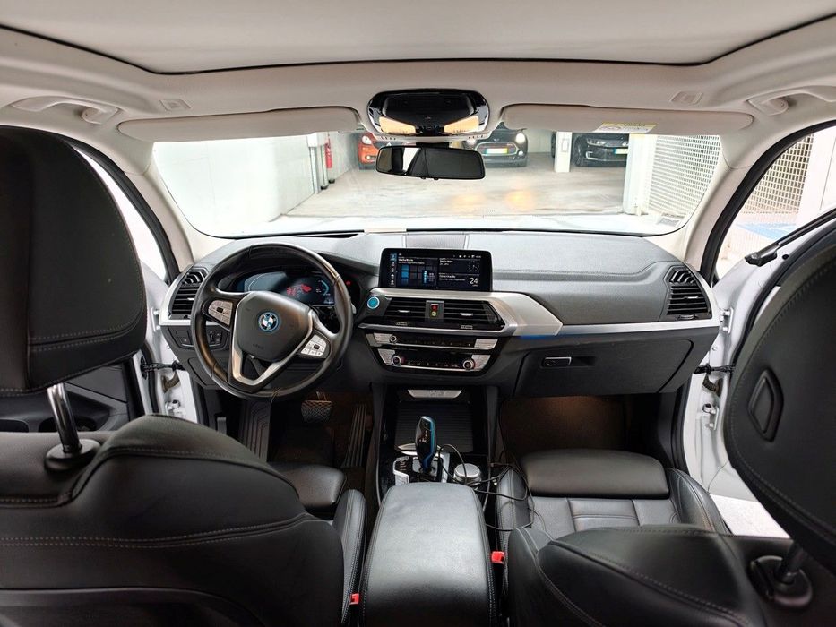 BMW iX3 Impressive