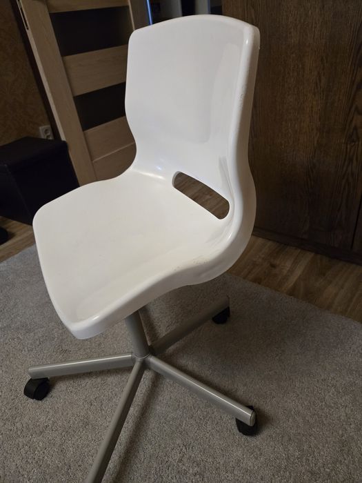 IKEA поворотний стілець