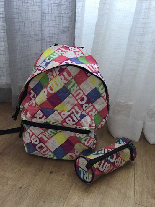 Mochila escolar + Estojo Rip Curl64737964937987120