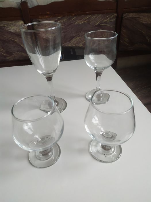 Бокалы , фужеры, креманки