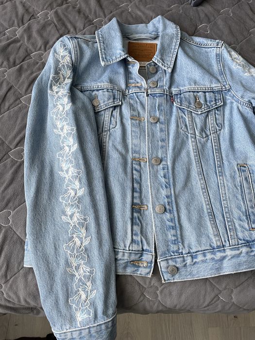 Джинсовка, джинсова куртка Levis, м.
