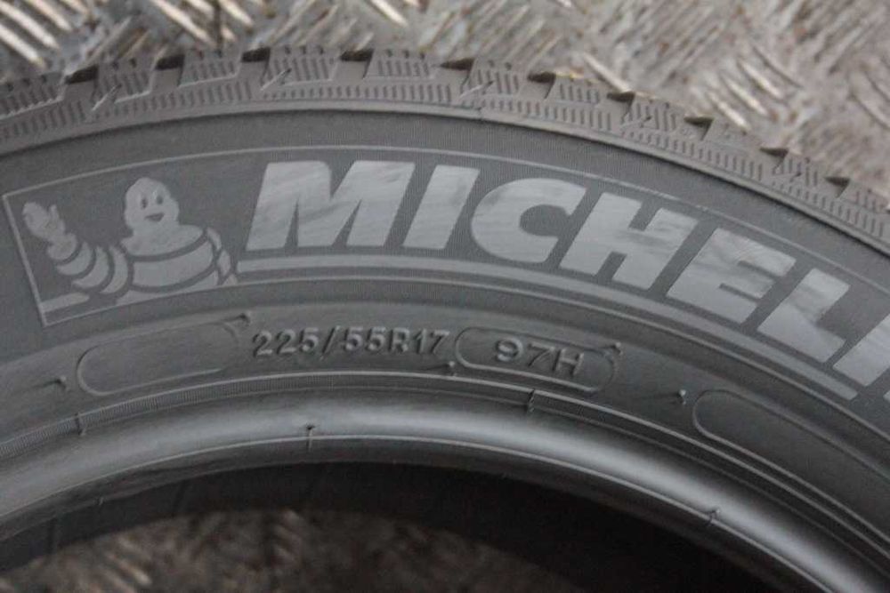 225/55/17 Michelin Alpin 5 225/55 R17 97H MO M0 * BMW
