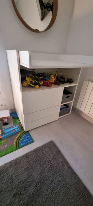 Trocador ikea c/gavetas