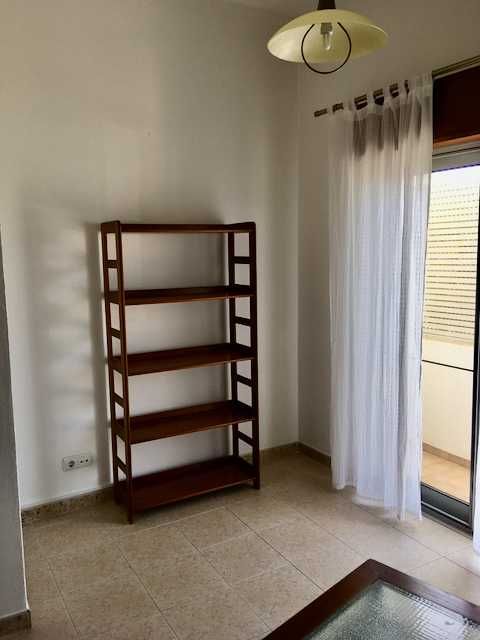 Apartamento T1 em Montenegro