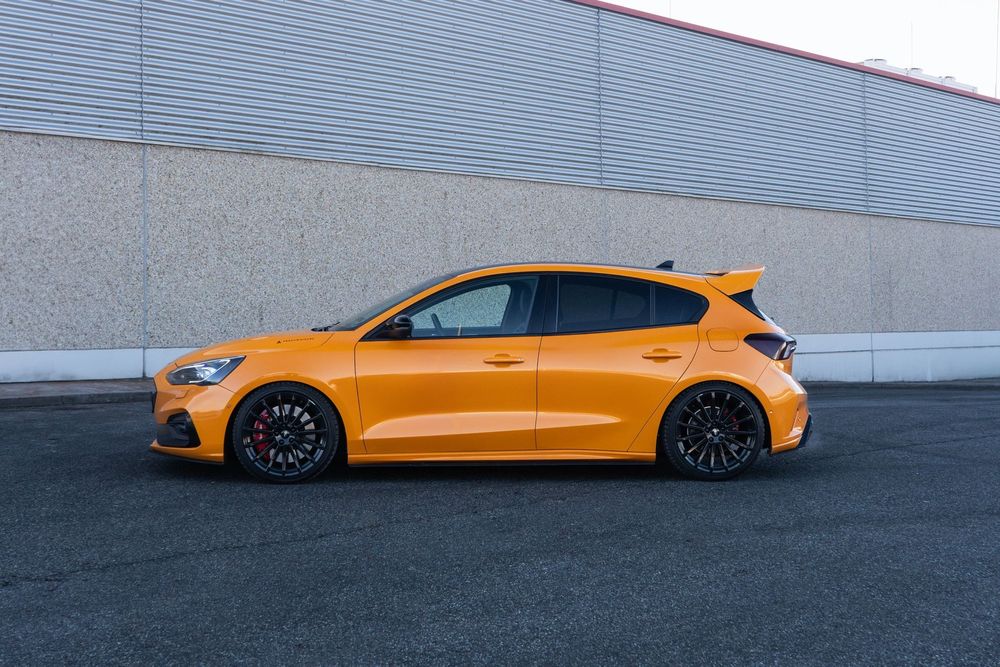 Ford Focus I właściciel. Bardzo zadbany i doinwestowany. Moc 365KM 510NM