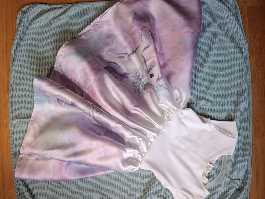 Святкова пишна сукня 8-10 років