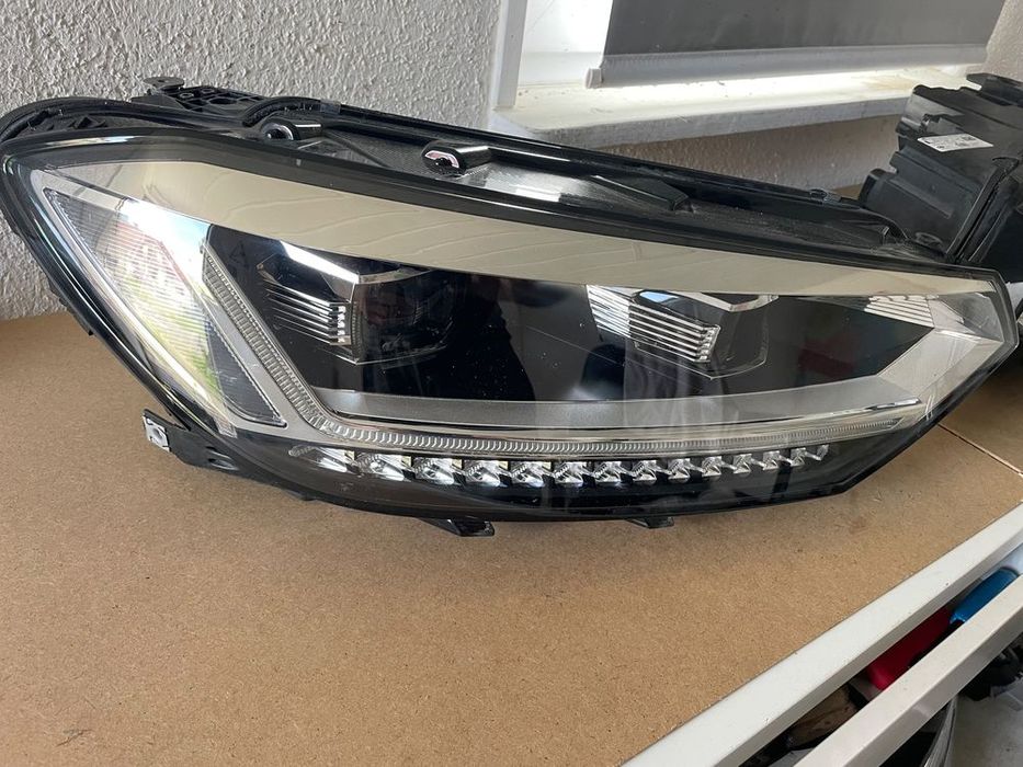 Volkswagen  Touran II 15 lampa lampy reflektor przód full led całe 5tb941081