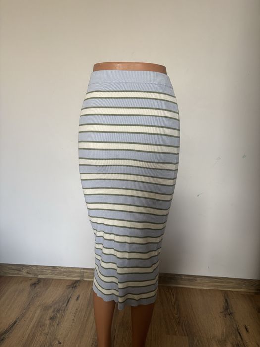 Spódnica w poziome paski z prążkowanego materiału Zara 36|S
