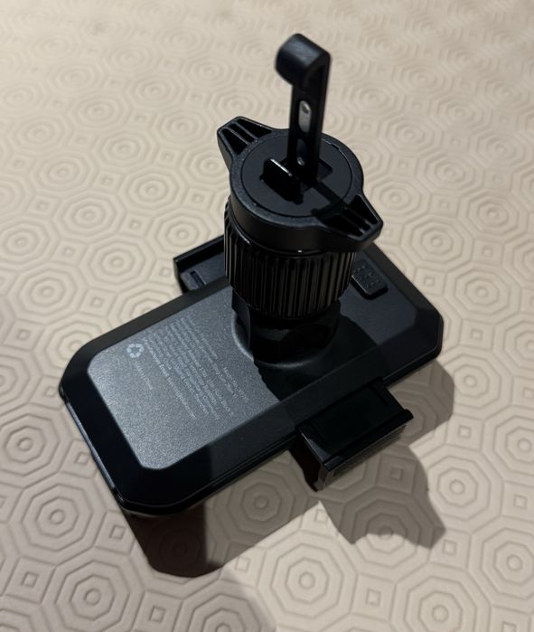 Suporte carro telemóvel sem uso