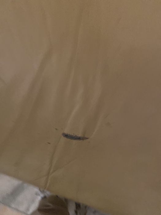 Sofá amarelo usado bom marcas uso