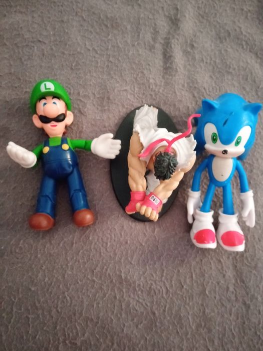 Várias Figuras de Ação Articuladas+Carrinho Nintendo