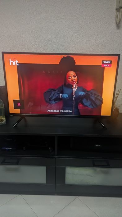 TV kunft 32" quase nova ou troco por uma PlayStation 4 em bom estado e com jogos