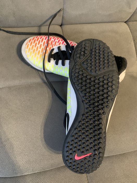 Turfy nike rozmiar 36,5