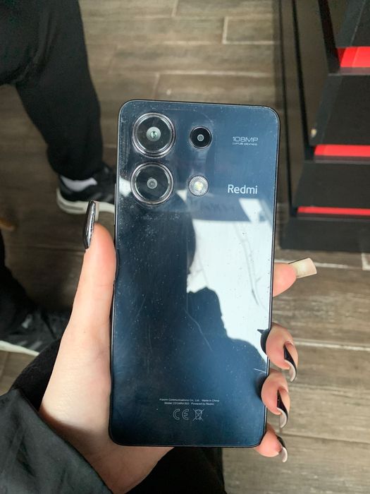 Продаю Redmi Note 13