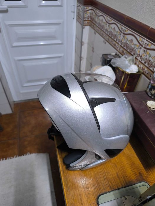 Capacete mota como novo