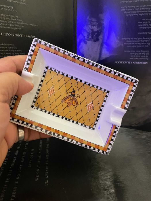 Cinzerios Porcelana Franceses Souleiado "Les Abeilles" - Novo