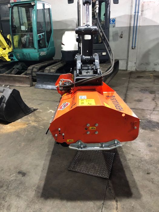 Cabeça trituradora para mini giratórias