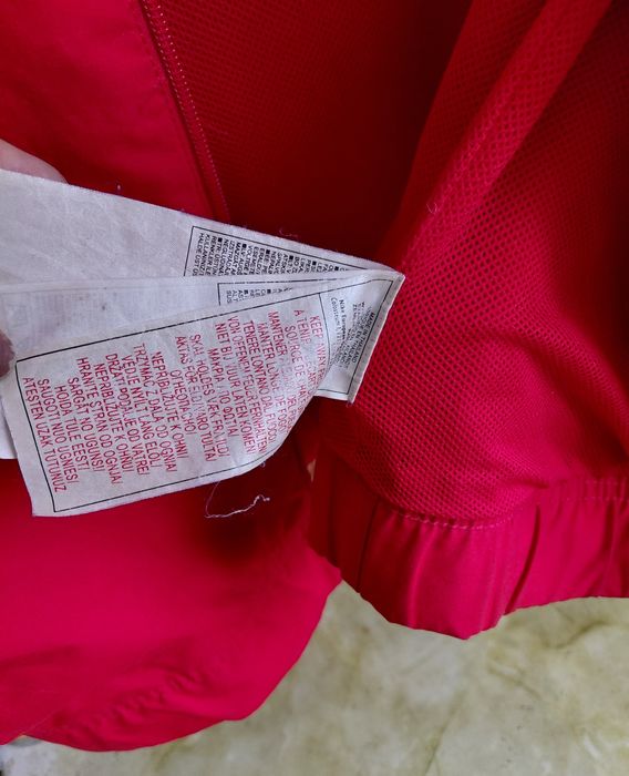 Продам спортивную кофту NIKE, 12/13лет