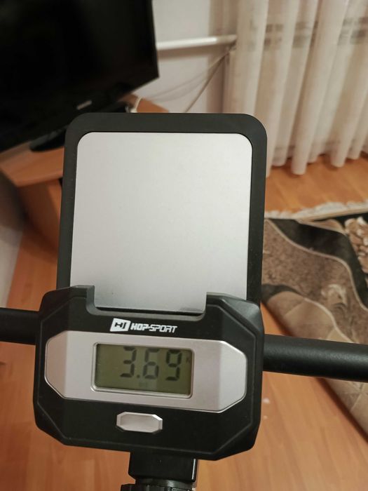 Велотренажер з дисплеєм  HOT-SPORT HS-045H