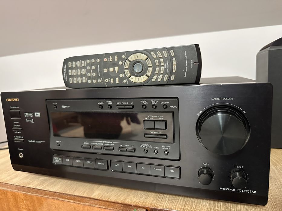 Onkyo TX-DS575x z oryginalnym pilotem