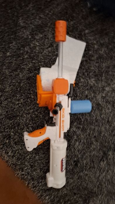 2 pistolas nerf como novas