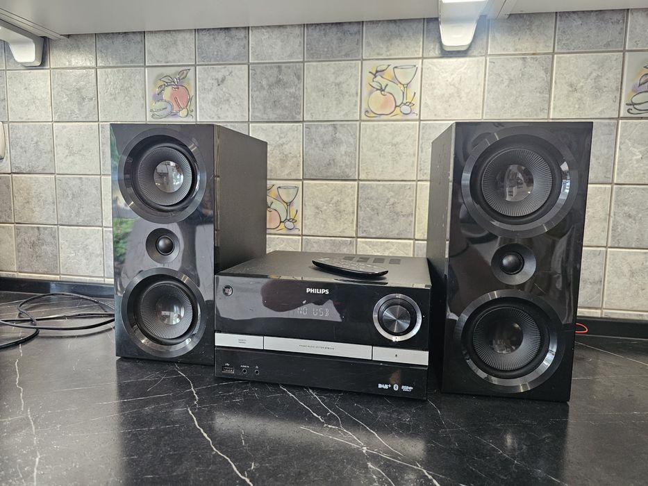 Wieża Philips Btb3370