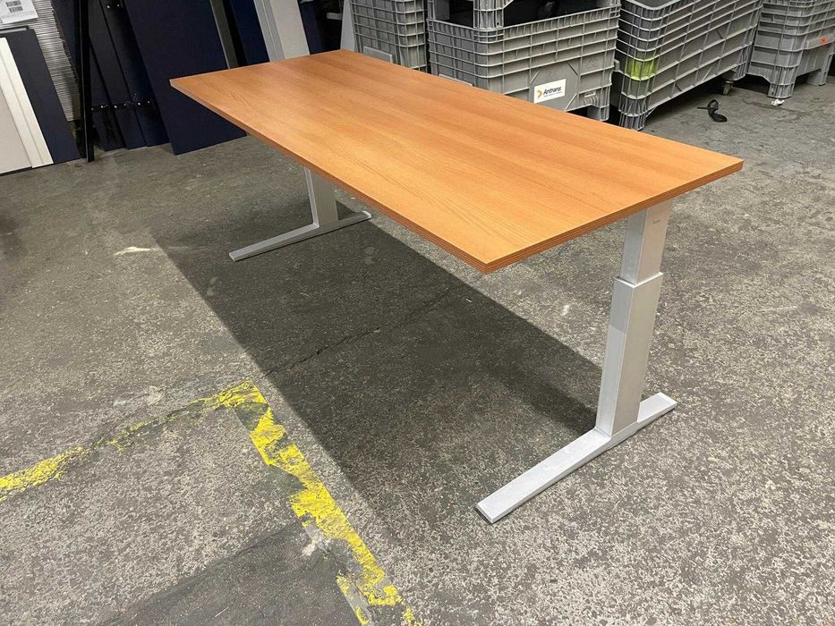 Biurko orzech BENE regulowana aluminiowa rama!