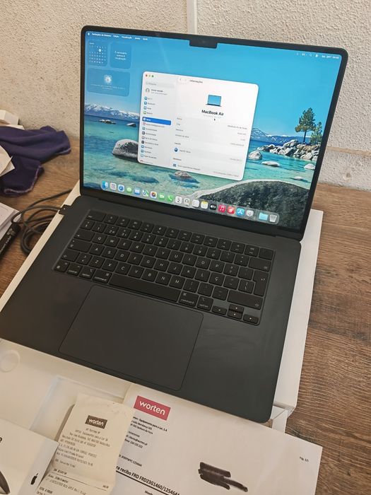 MacBook Air 15" 2023 M2 8GB 256GB Azul Magic Mouse C/Garantia