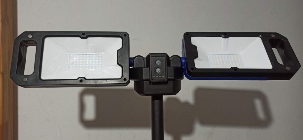 Reflektor Lampa Led stojąca, składana 5000lm jak Yato YT-81811