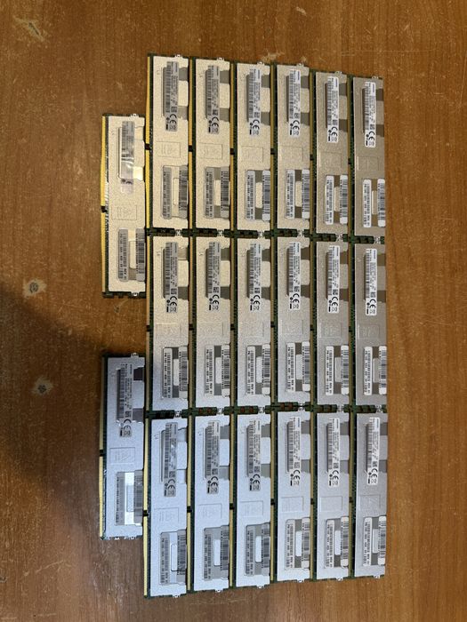 Серверная память Samsung 64Gb 4DRx4 DDR4 PC4-17000 - 2133P ECC REG