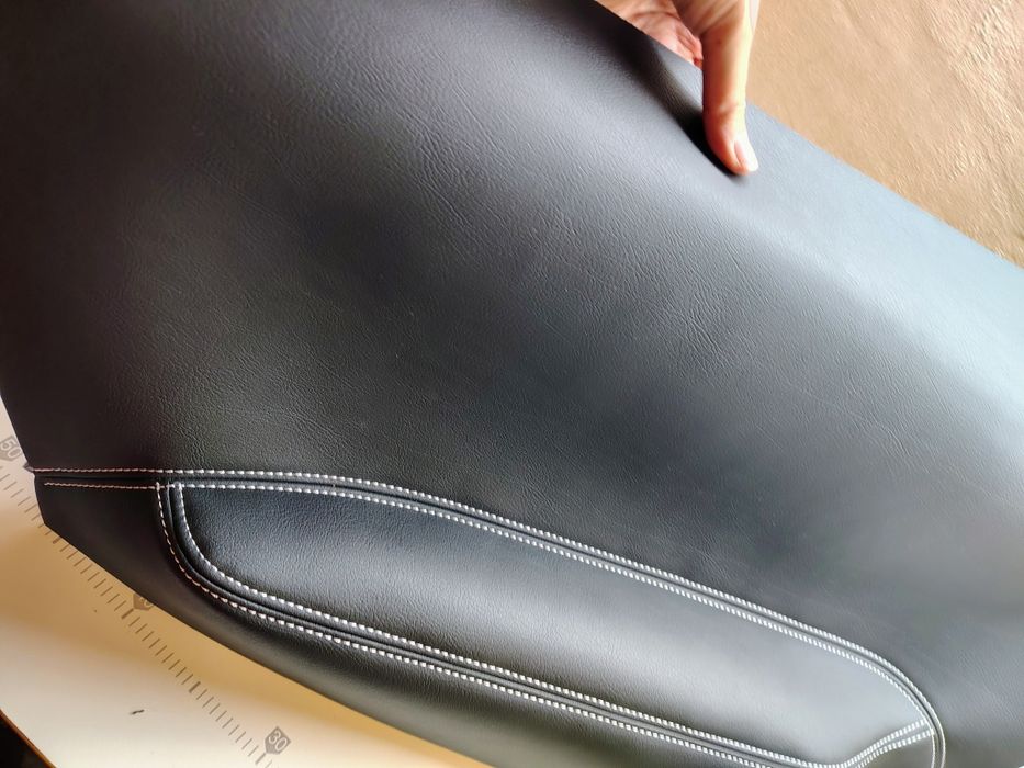 Комплект для перетяжки дверних карт Рено Лагуна 2