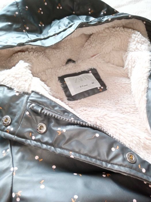 Casaco Impermeável Zara Forrado a Pelo - Criança 2/3 Anos - Quentinho!