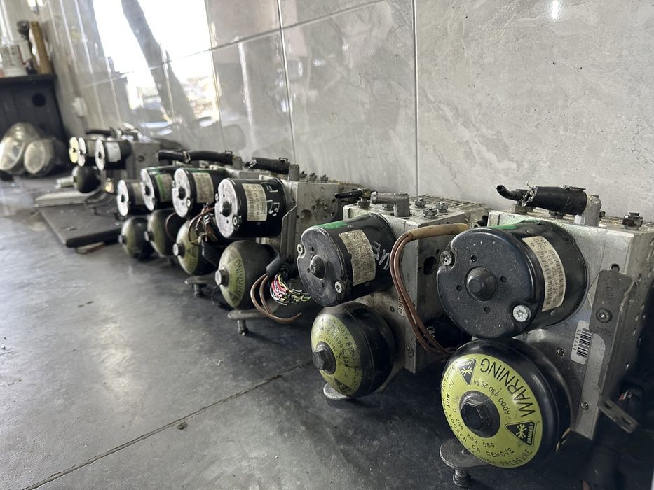 Блок СБЦ SBC W211 ЕСП ESP Тормозний блок мерседес АБС W211 W219