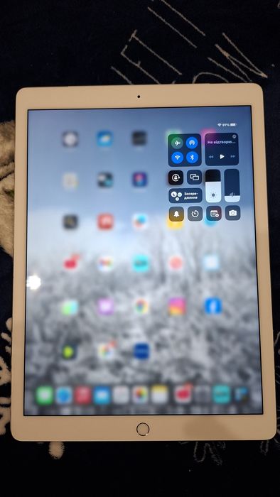 iPad Pro 12.9 дюймів 128gb silver