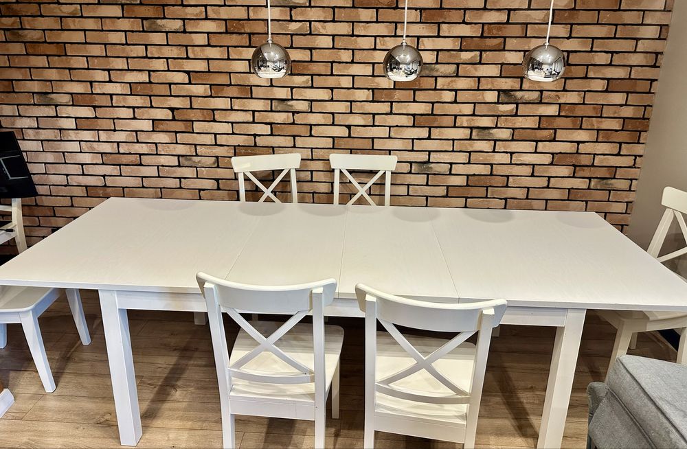 Rozkladany stół + 6 krzeseł (+1)