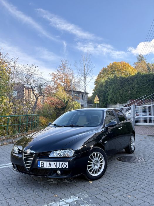 Alfa Romeo 156 progression