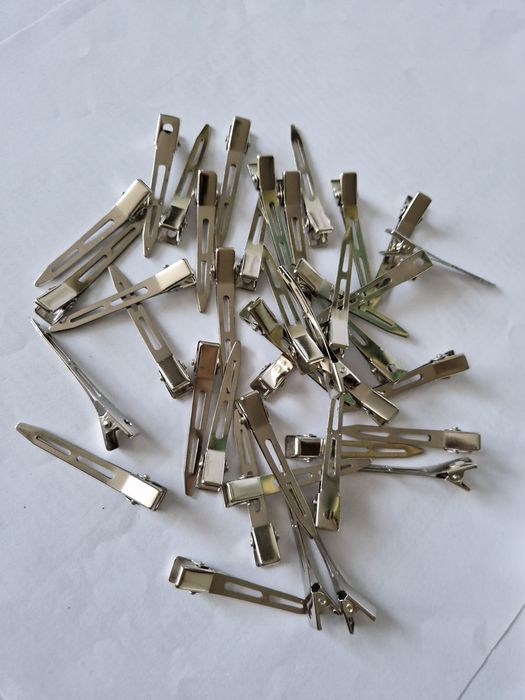 Zestaw 40 sztuk prostych wsuwek do włosów, nowe