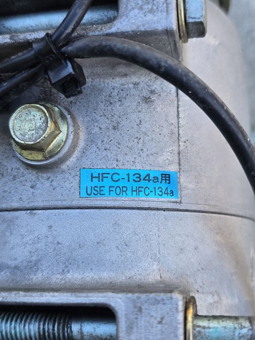 Sprężarka klimatyzacji Audi A4 B5 2000 Rok 1.8B V5 Przebieg 58 tyś km ZEXEL NR 968J 698505