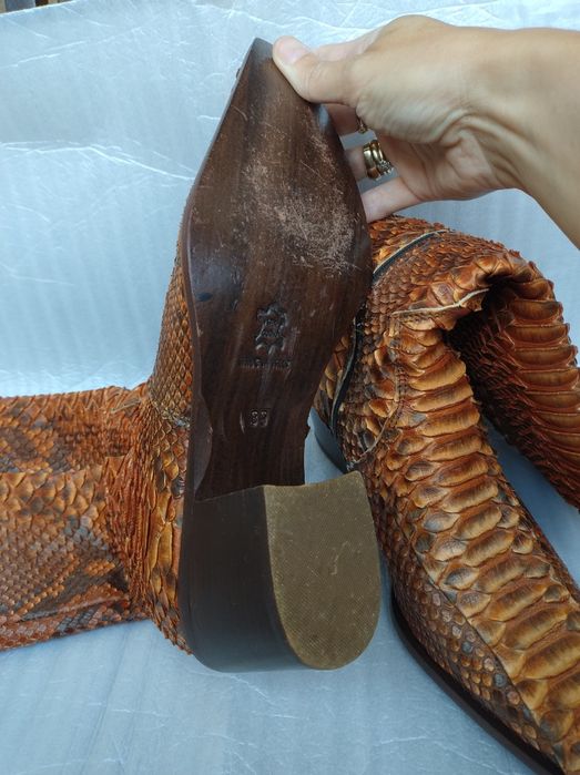 Kowbojki  - skóra  naturalna - 940  zł