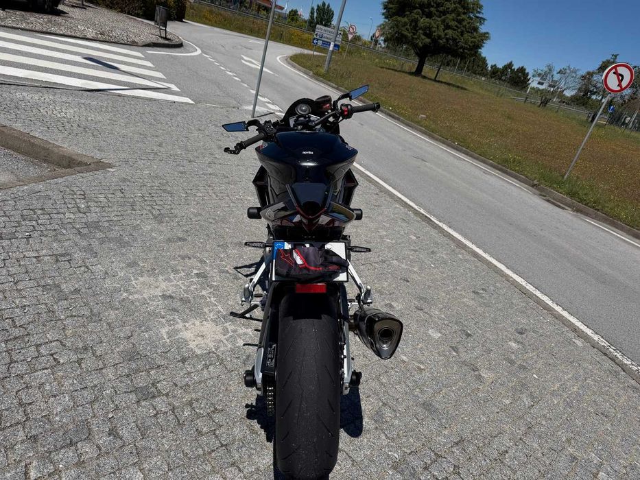 Aprilia Tuono 660 Factory