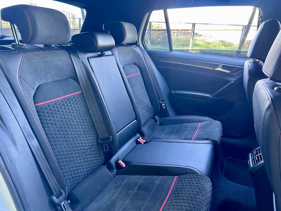 VOLKSWAGEN GOLF MK7.5 GTI PERFORMANCE DSG * 90 mil kms